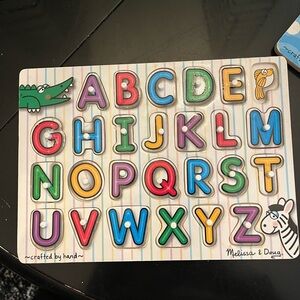 Melissa & Doug ABCs Puzzle